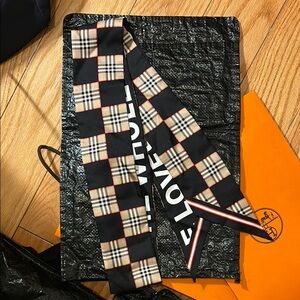 Burberry Checkered Twilly